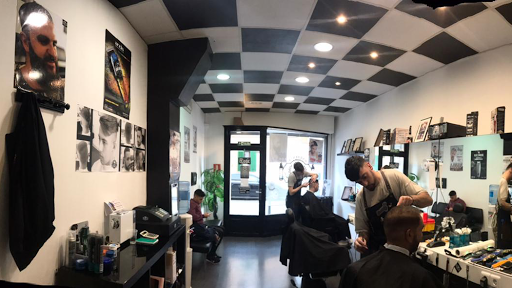 A MEN BARBER SHOP