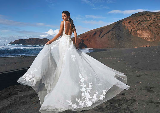 Pronovias Palma de Mallorca - Vestidos de Novia