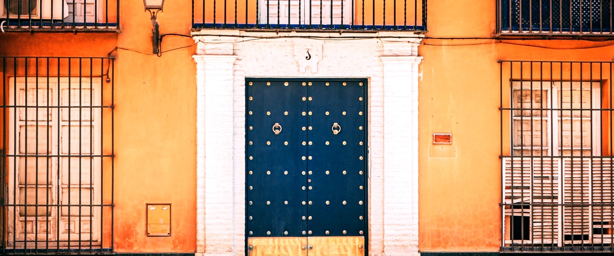 Precios medios para la instalación de puertas seccionales en Palma de Mallorca