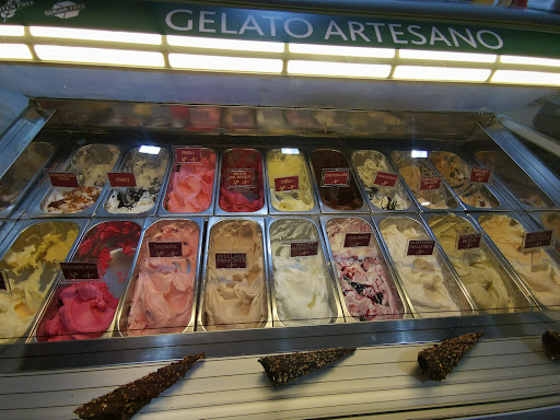 Claudio "Gelato con Passione"