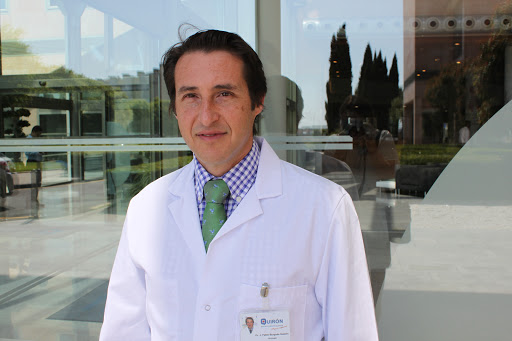 Dr. Juan Pablo Burgués, Urólogo