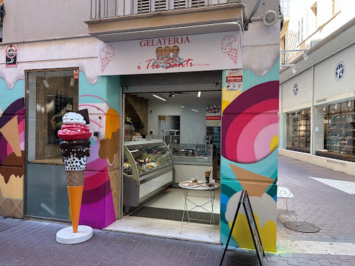 Gelateria i tre santi